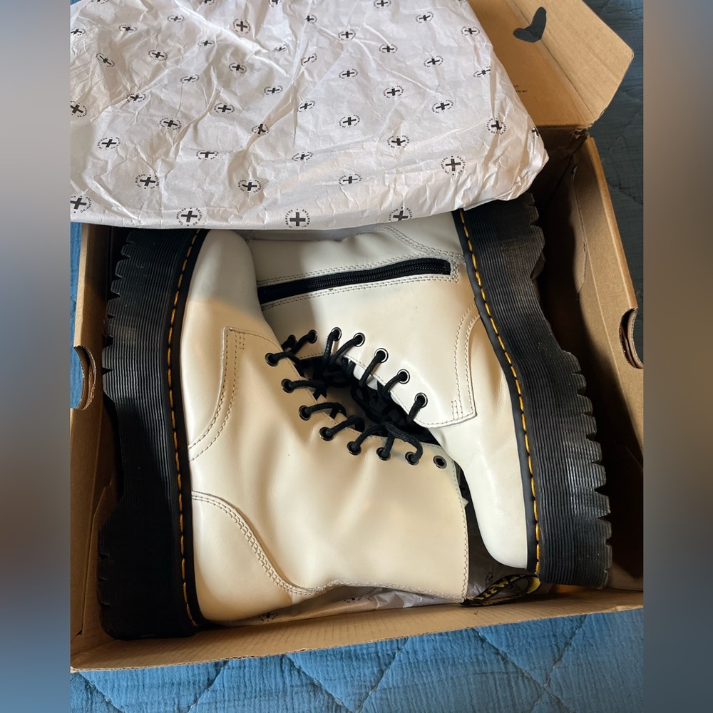 Dr. Martens White Jadon boot